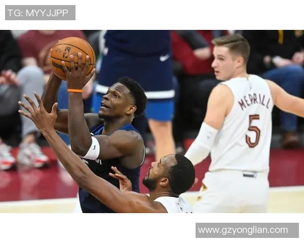 勇士与雄鹿激战之后球员教练分享赛场感受与未来展望